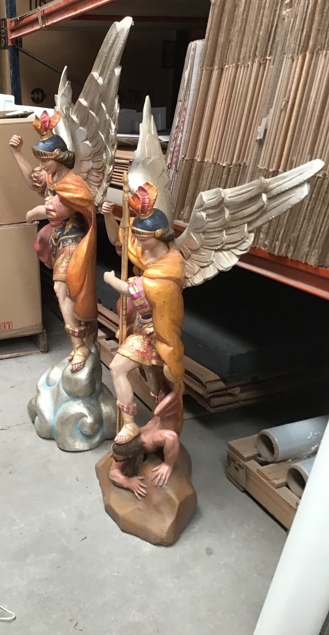 Pieza de artesanía, pintura o escultura 7